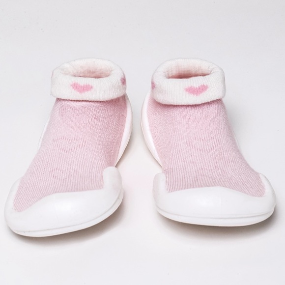 3/ $20 - Go-Shins Baby Shoes - crawler collection - Picture 1 of 8